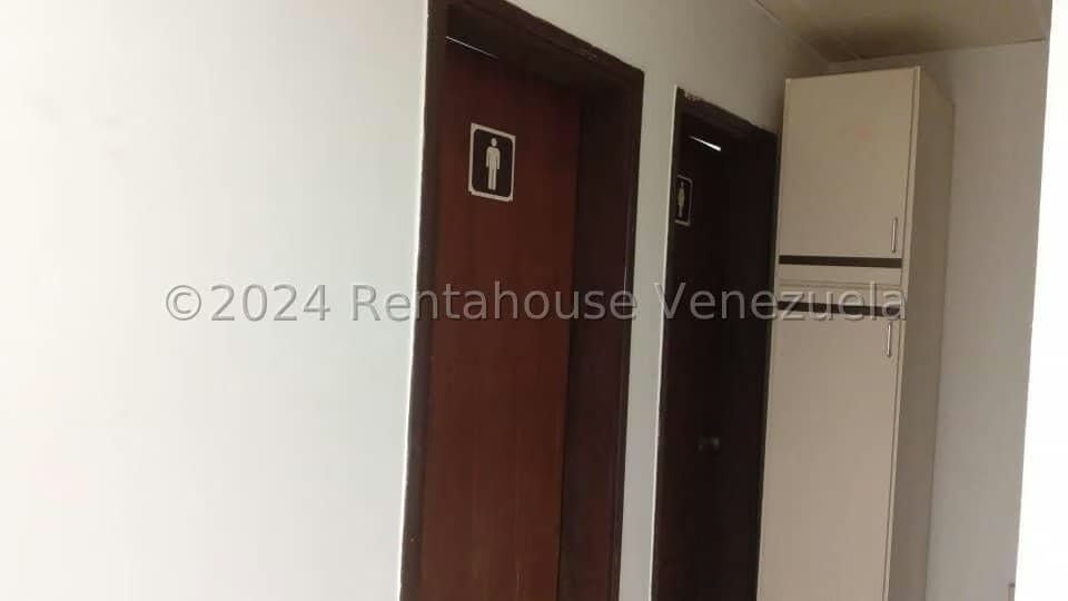 Comercial (Local Comercial) en Alquiler en Dr Portillo, Zulia - 18