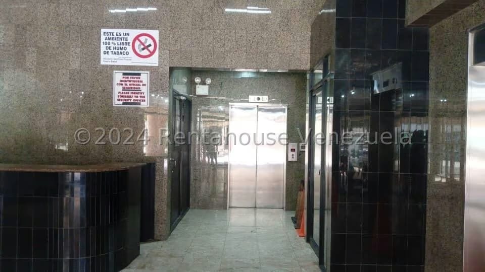Comercial (Local Comercial) en Alquiler en Dr Portillo, Zulia - 5