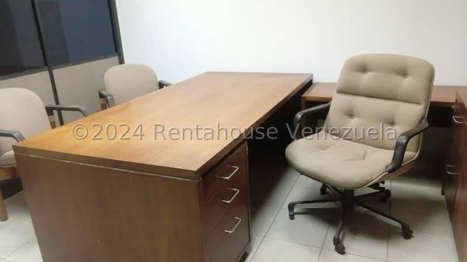 Comercial (Local Comercial) en Alquiler en Dr Portillo, Zulia - 6