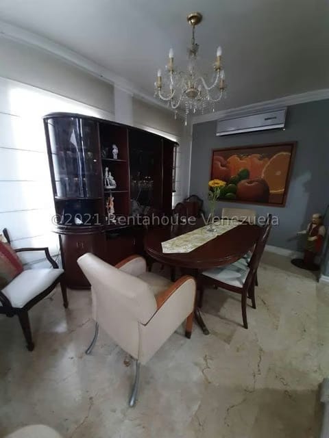Casa (Duplex) en Venta en Lomas de La Lagunita, Distrito Metropolitano - 20