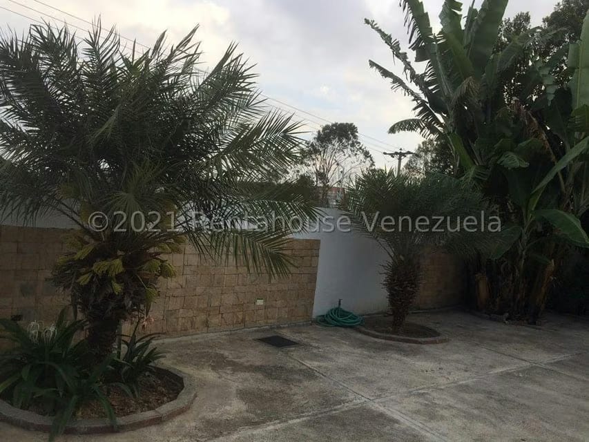 Casa (Duplex) en Venta en Lomas de La Lagunita, Distrito Metropolitano - 27