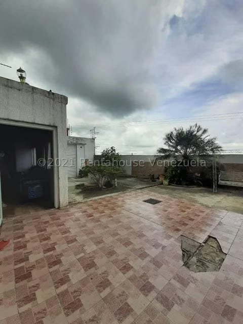 Casa (Duplex) en Venta en Lomas de La Lagunita, Distrito Metropolitano - 32
