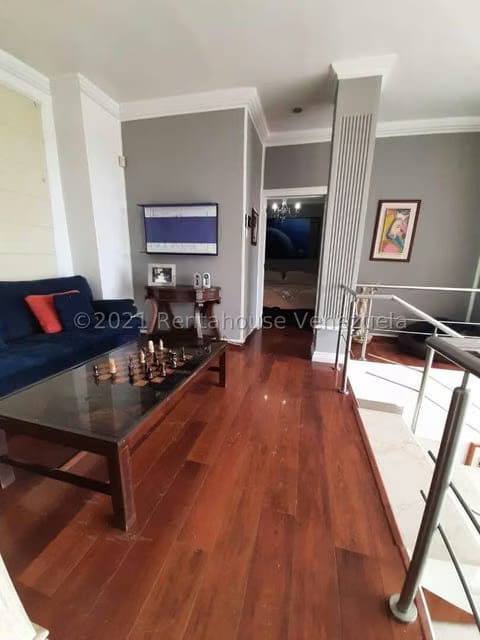 Casa (Duplex) en Venta en Lomas de La Lagunita, Distrito Metropolitano - 42