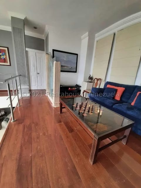 Casa (Duplex) en Venta en Lomas de La Lagunita, Distrito Metropolitano - 43