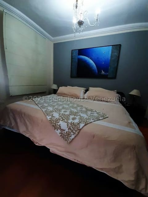 Casa (Duplex) en Venta en Lomas de La Lagunita, Distrito Metropolitano - 44