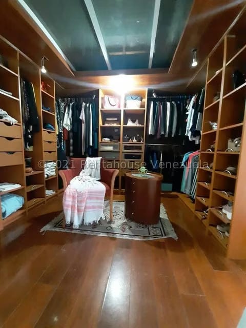 Casa (Duplex) en Venta en Lomas de La Lagunita, Distrito Metropolitano - 49