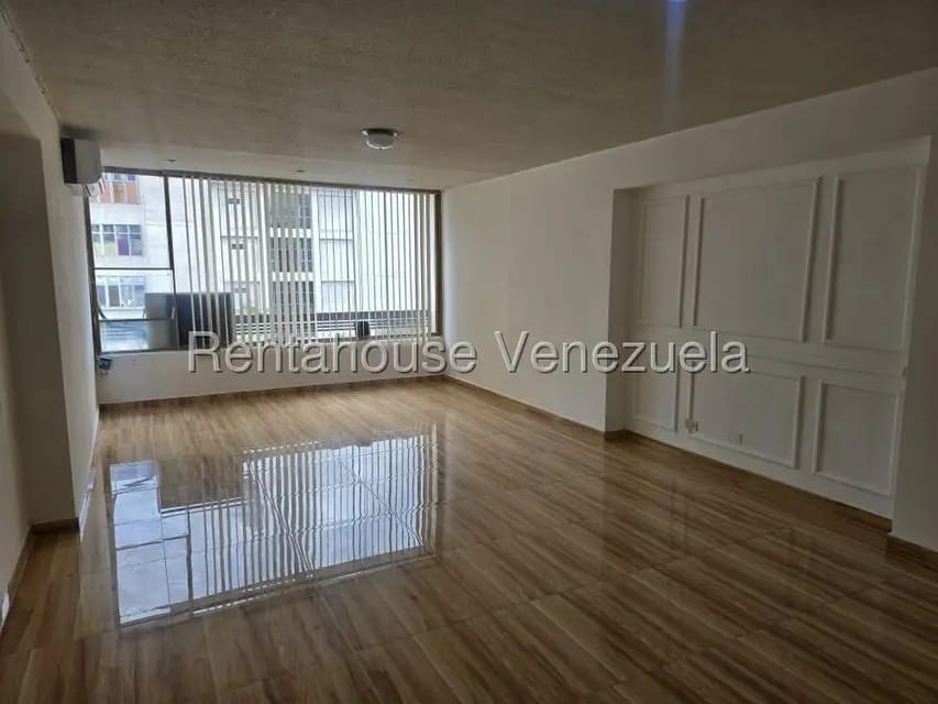 Comercial (Oficina) en Alquiler en Horizonte, Distrito Metropolitano - 3