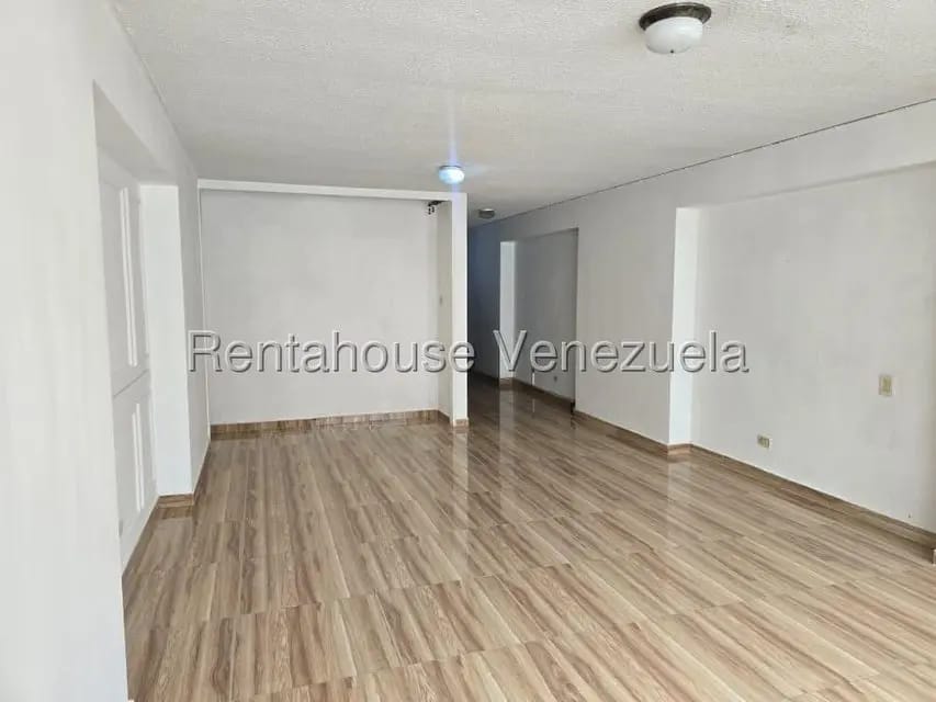 Comercial (Oficina) en Alquiler en Horizonte, Distrito Metropolitano - 5