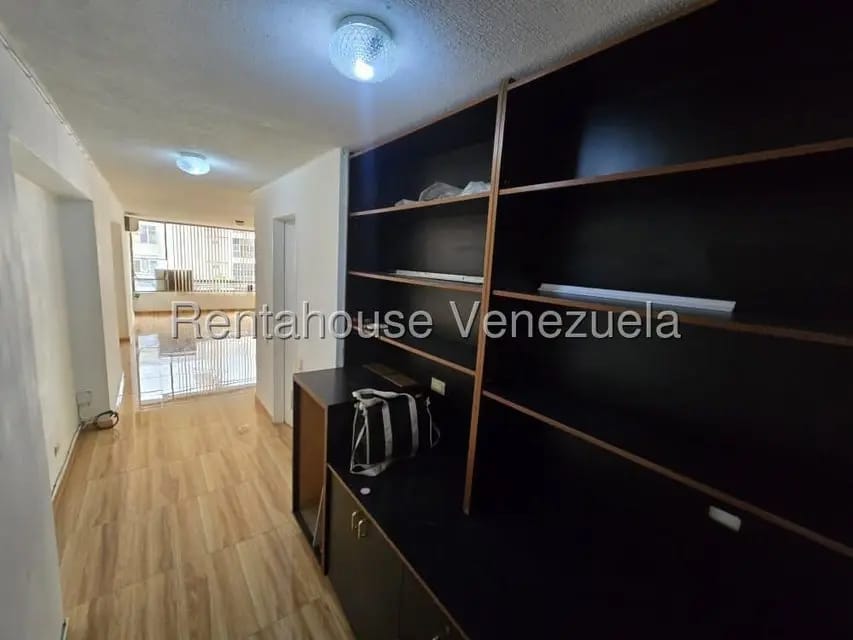 Comercial (Oficina) en Alquiler en Horizonte, Distrito Metropolitano - 9