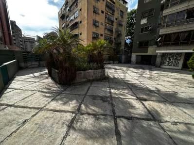R.d. Alquiler de Apartamento amoblado en Sabana Grande. - 3