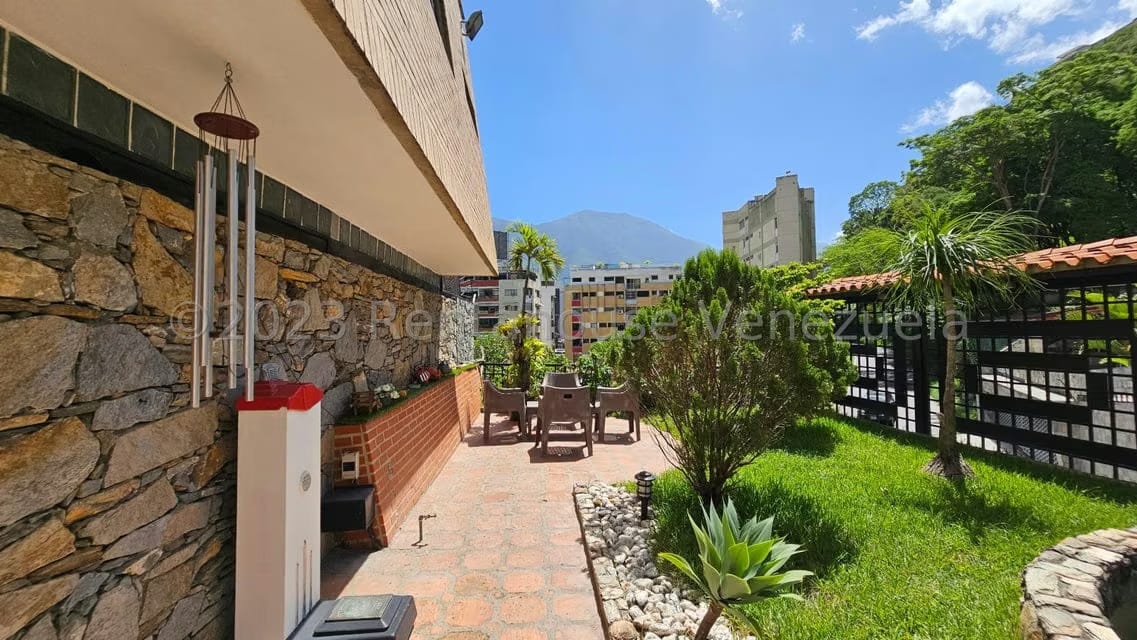 Comercial (Oficina) en Alquiler en Colinas de Bello Monte, Distrito Metropolitano - 2
