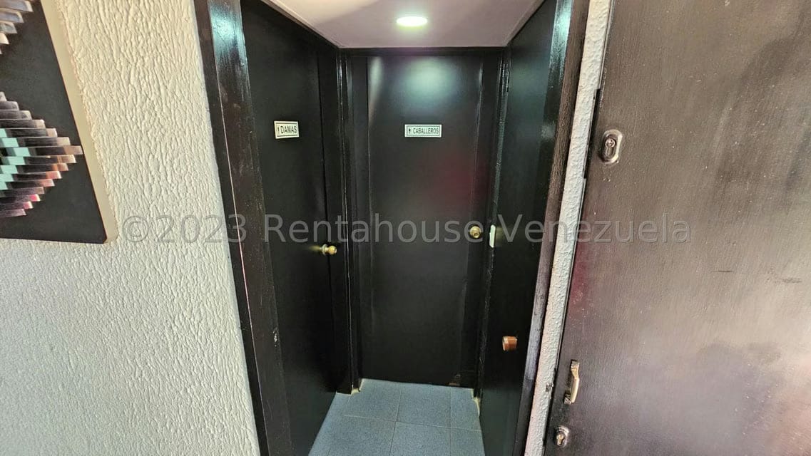 Comercial (Oficina) en Alquiler en Colinas de Bello Monte, Distrito Metropolitano - 10