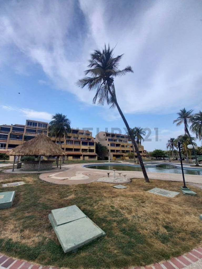 APARTAMENTO VACACIONAL EN VILLASOL SUITES