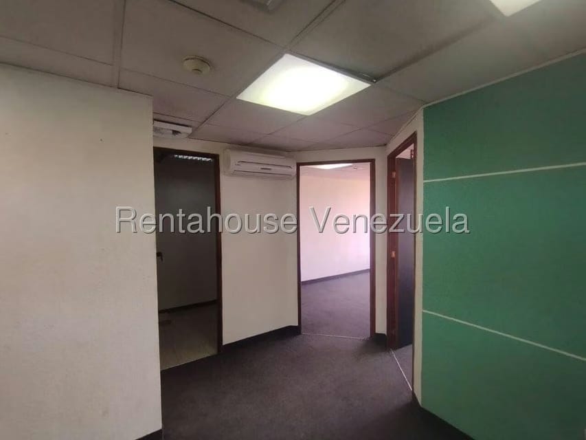 Comercial (Oficina) en Alquiler en Del Este, Lara - 5