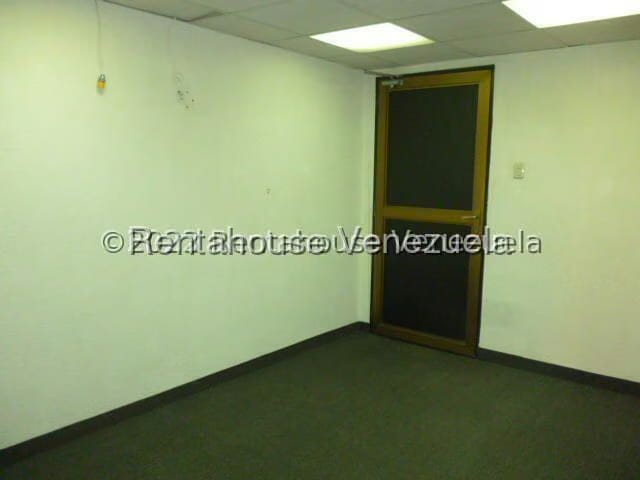 Comercial (Oficina) en Alquiler en Del Este, Lara - 7