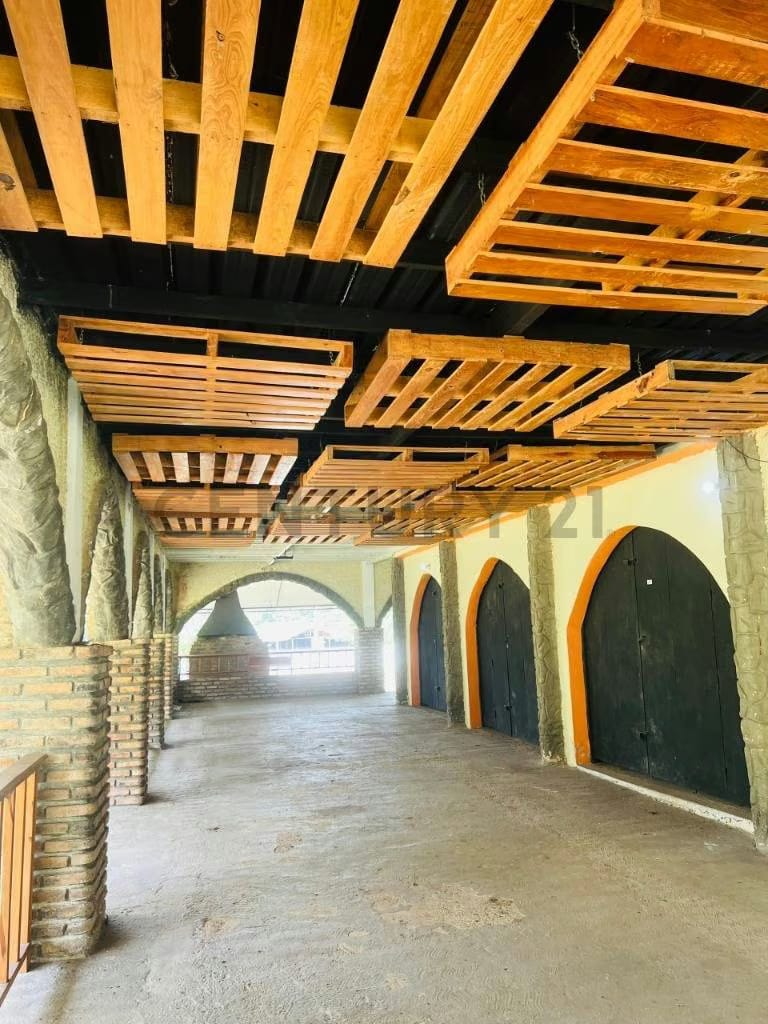 INMUEBLE COMERCIAL - 3