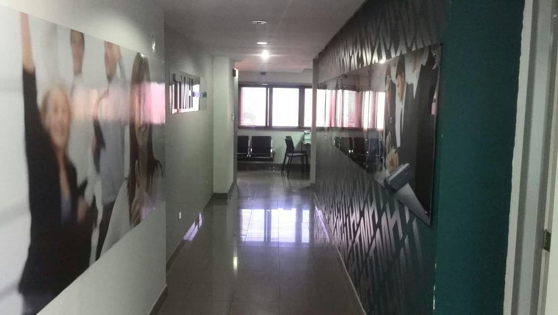 Comercial (Local Comercial) en Venta en Avenida Bella Vista, Zulia - 23