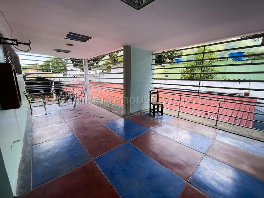 Casa (Multipes Niveles) en Venta en Los Chorros, Distrito Metropolitano - 13