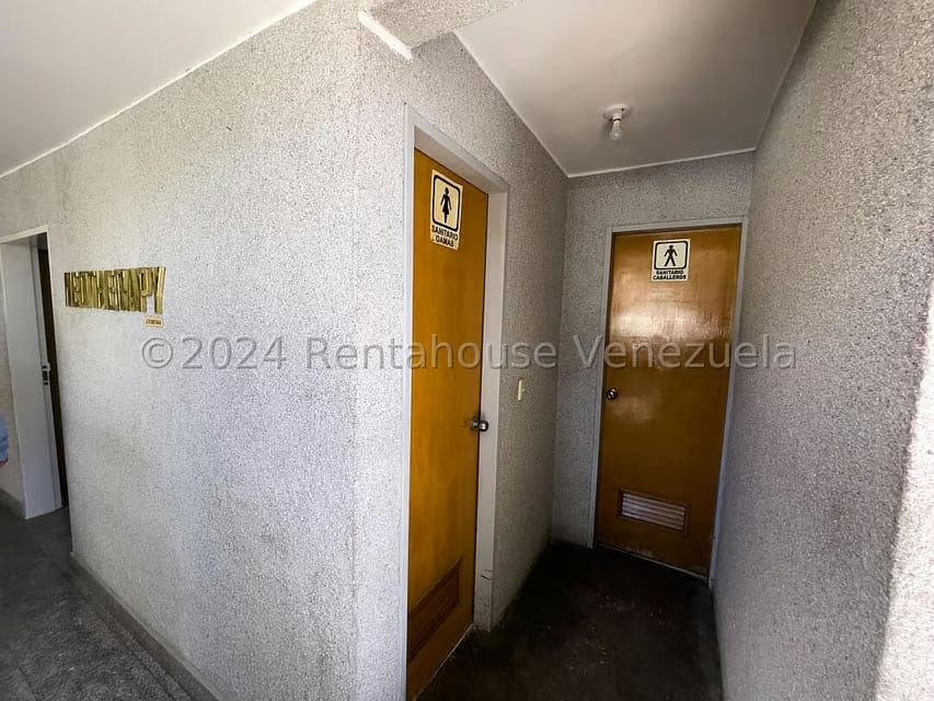 Casa (Multipes Niveles) en Venta en Los Chorros, Distrito Metropolitano - 22