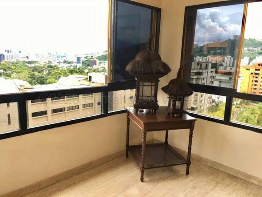 Apartamento (Penthouse) en Venta en Colinas de Valle Arriba, Distrito Metropolitano - 13