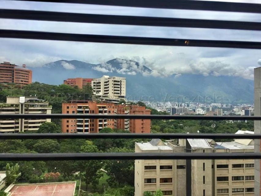 Apartamento (Penthouse) en Venta en Colinas de Valle Arriba, Distrito Metropolitano - 18