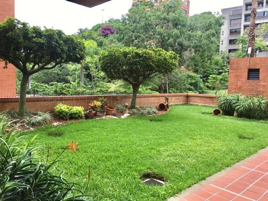 Apartamento (Penthouse) en Venta en Colinas de Valle Arriba, Distrito Metropolitano - 3