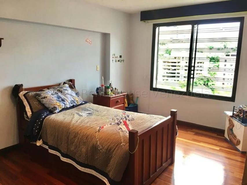 Apartamento (Penthouse) en Venta en Colinas de Valle Arriba, Distrito Metropolitano - 31