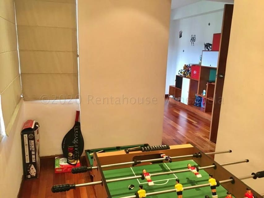 Apartamento (Penthouse) en Venta en Colinas de Valle Arriba, Distrito Metropolitano - 37
