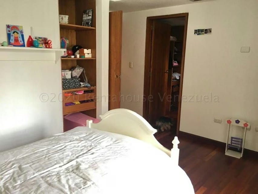 Apartamento (Penthouse) en Venta en Colinas de Valle Arriba, Distrito Metropolitano - 39