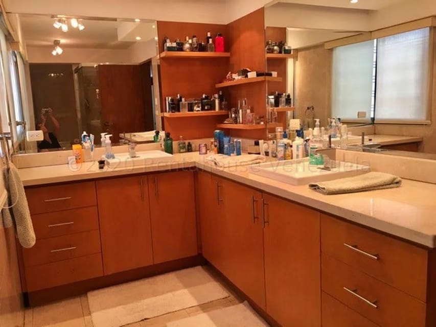 Apartamento (Penthouse) en Venta en Colinas de Valle Arriba, Distrito Metropolitano - 44