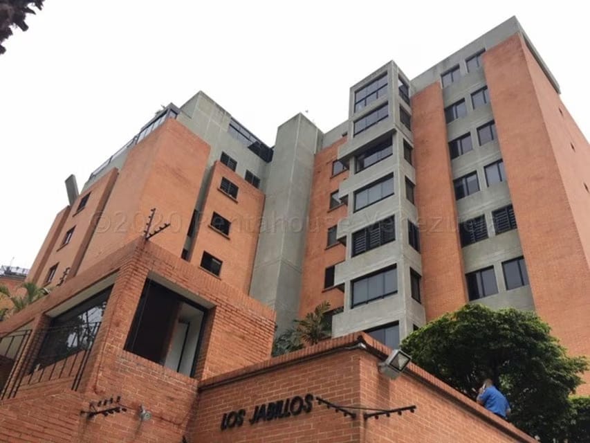 Apartamento (Penthouse) en Venta en Colinas de Valle Arriba, Distrito Metropolitano - 70