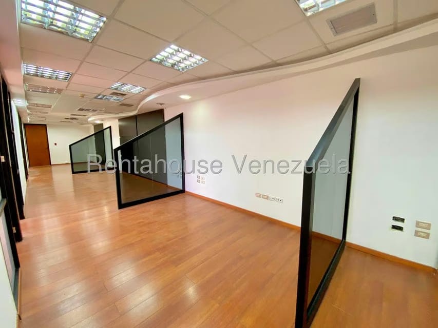 Comercial (Local Comercial) en Alquiler en Bello Campo, Distrito Metropolitano - 6