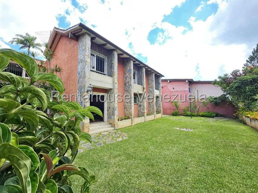 Casa (1 Nivel) en Venta en La Lagunita Country Club, Distrito Metropolitano - 2