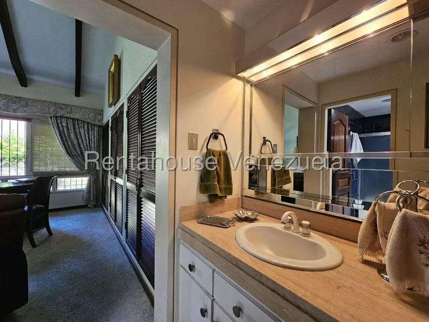 Casa (1 Nivel) en Venta en La Lagunita Country Club, Distrito Metropolitano - 30