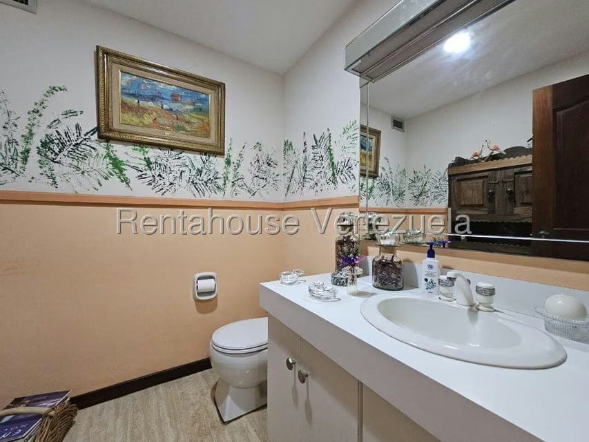 Casa (1 Nivel) en Venta en La Lagunita Country Club, Distrito Metropolitano - 60