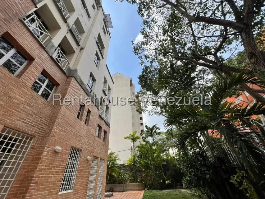 Apartamento (1 Nivel) en Venta en Colinas de Valle Arriba, Distrito Metropolitano - 25