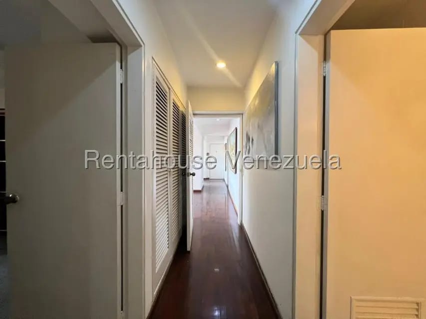 Apartamento (1 Nivel) en Venta en Colinas de Valle Arriba, Distrito Metropolitano - 8