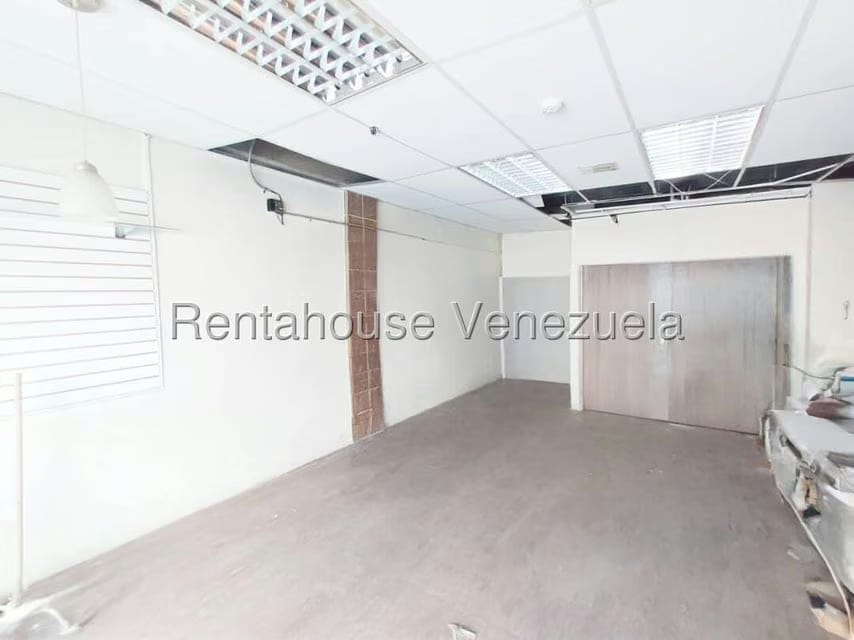 Comercial (Local Comercial) en Venta en Parroquia Concepcion, Lara - 4