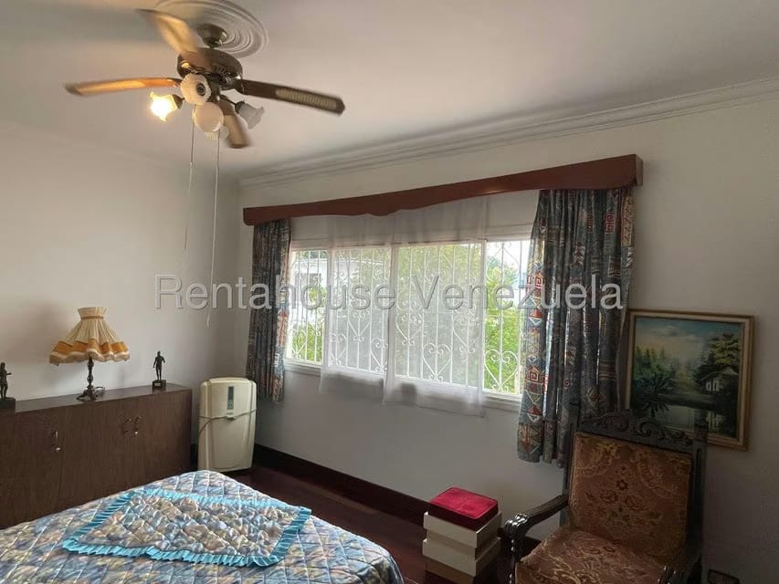 Casa (Duplex) en Venta en La Paz, Distrito Metropolitano - 105