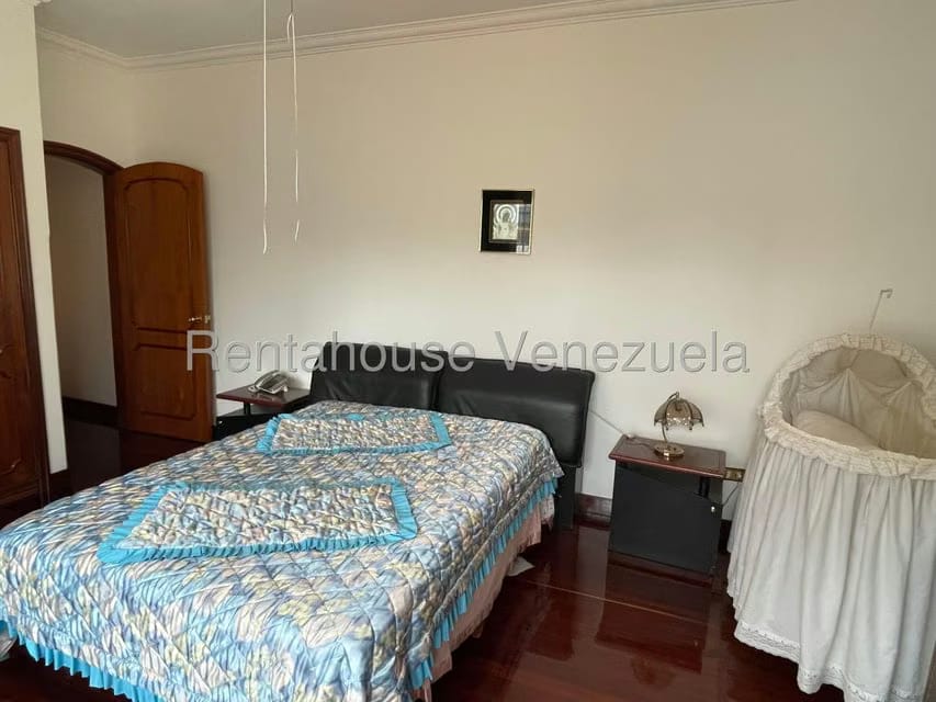 Casa (Duplex) en Venta en La Paz, Distrito Metropolitano - 106
