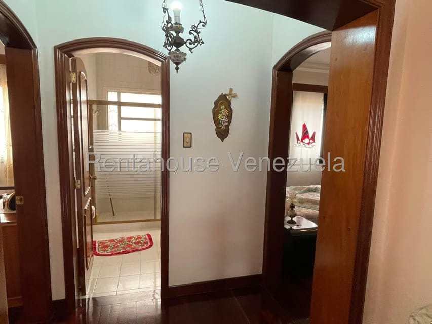 Casa (Duplex) en Venta en La Paz, Distrito Metropolitano - 108