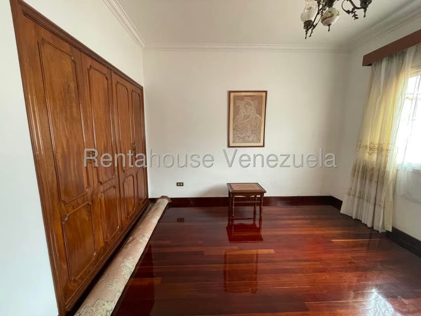 Casa (Duplex) en Venta en La Paz, Distrito Metropolitano - 116