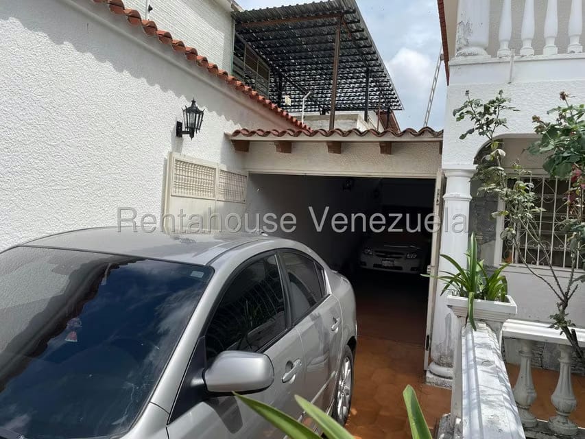 Casa (Duplex) en Venta en La Paz, Distrito Metropolitano - 119