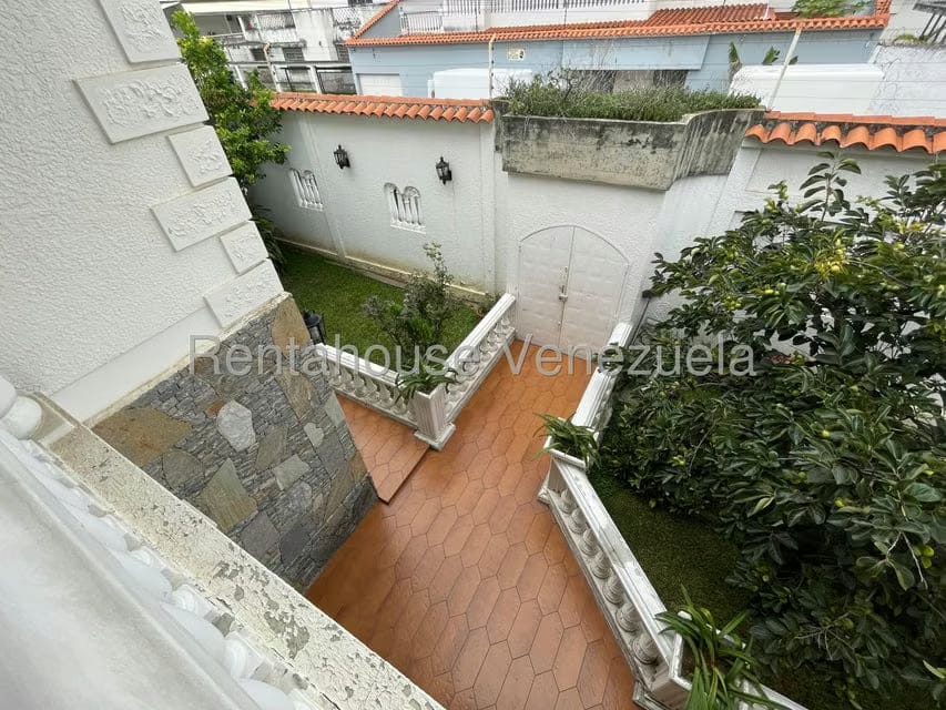 Casa (Duplex) en Venta en La Paz, Distrito Metropolitano - 95