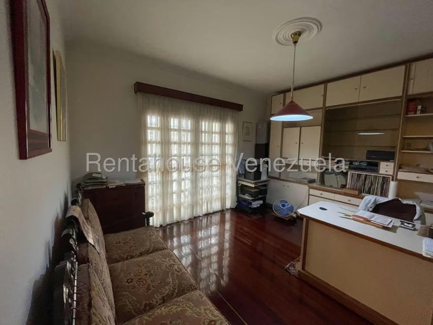 Casa (Duplex) en Venta en La Paz, Distrito Metropolitano - 98