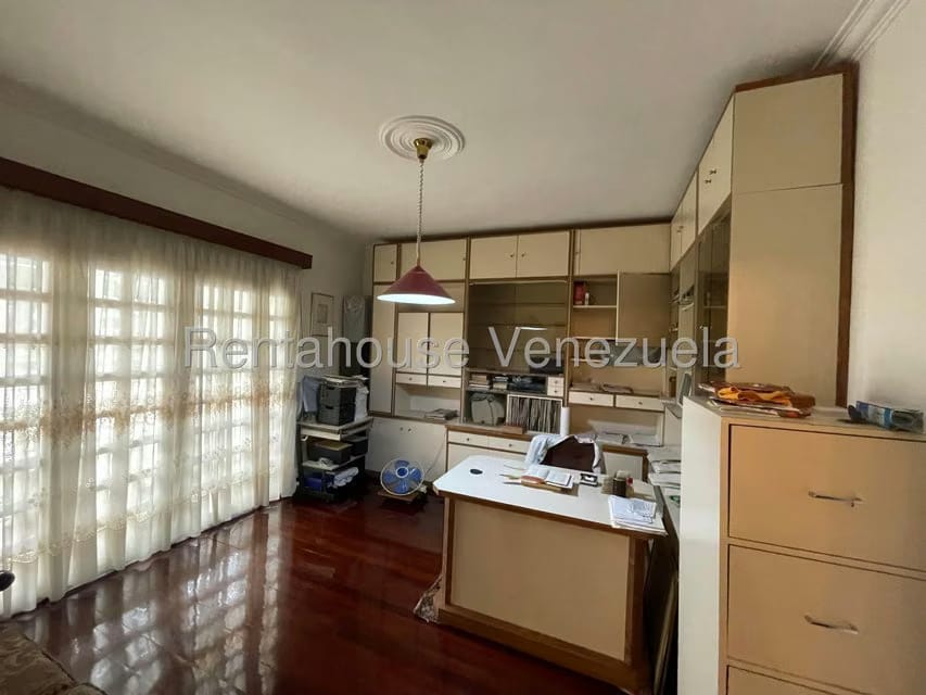 Casa (Duplex) en Venta en La Paz, Distrito Metropolitano - 99