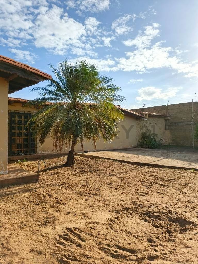 EN VENTA CASA A PIE DE CALLE EN SECTOR PALOMAR EL TIGRE - 5