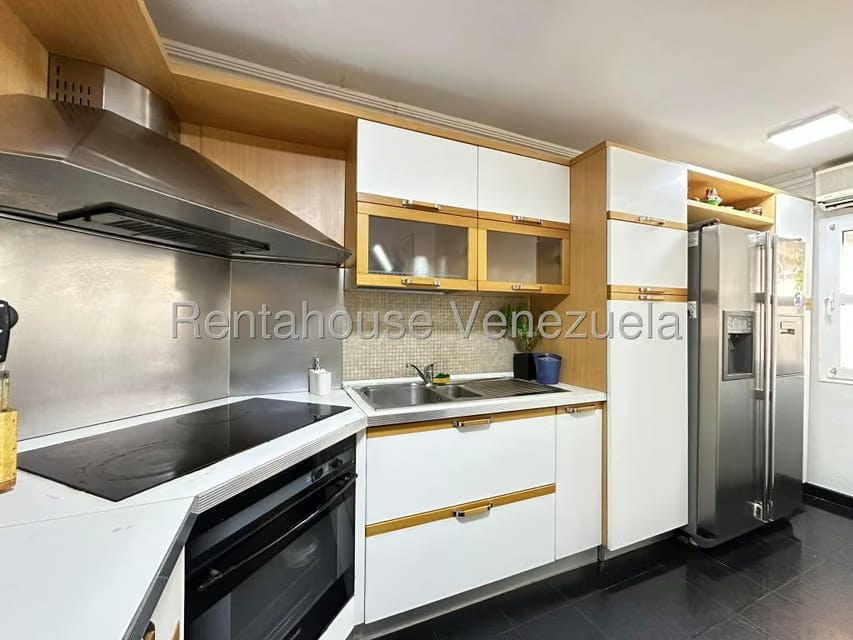 Casa (Duplex) en Venta en Sector San Bosco, Falcon - 11