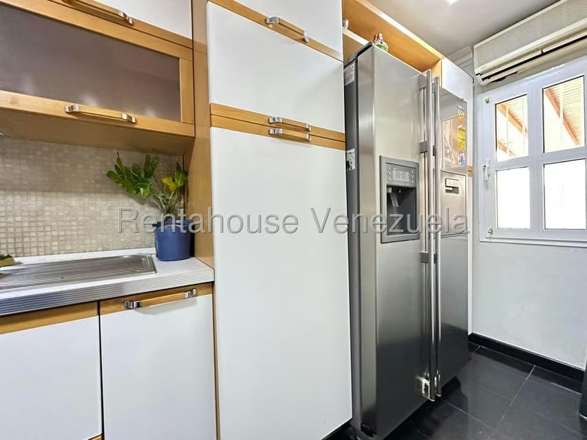 Casa (Duplex) en Venta en Sector San Bosco, Falcon - 12