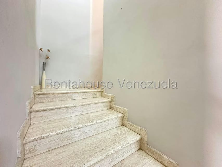 Casa (Duplex) en Venta en Sector San Bosco, Falcon - 13